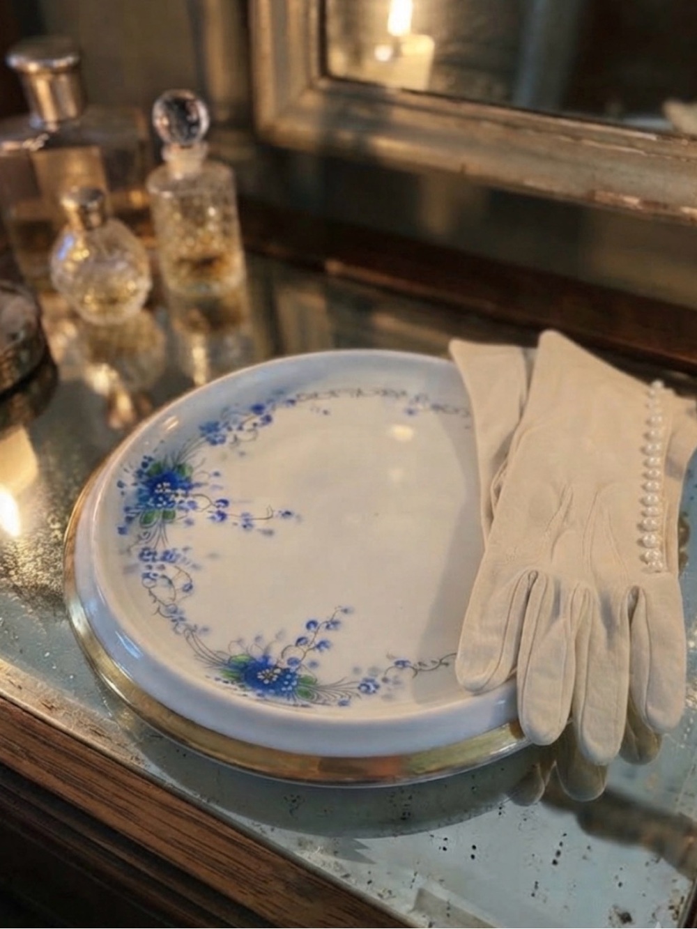 Antique German Porcelain Hand-Painted Blue Forget-Me-Not Dresser Trinket Dish